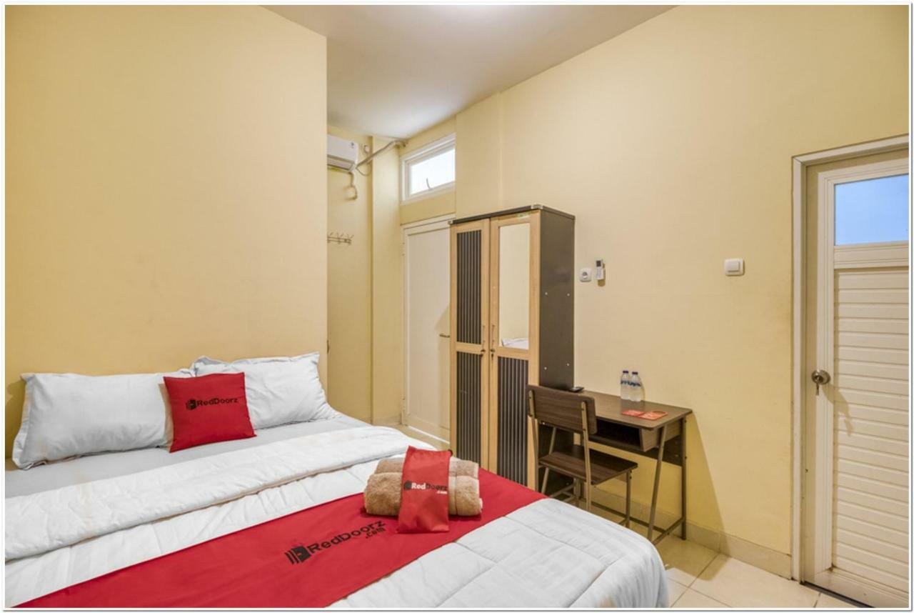 RedDoorz near Ramai Mall Malioboro Yogyakarta Luaran gambar